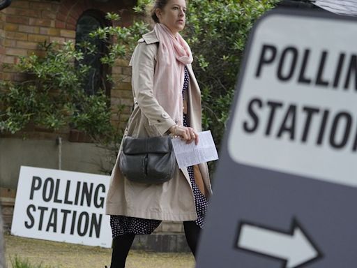 UK political parties kick campaign into high gear amid final days