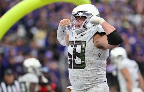 Oregon Football's Jackson Powers-Johnson: "Made In A Lab" For Las Vegas Raiders