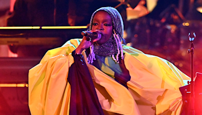 Lauryn Hill Reveals Real Reason Why 'Miseducation' Tour Was Canceled | iHeart