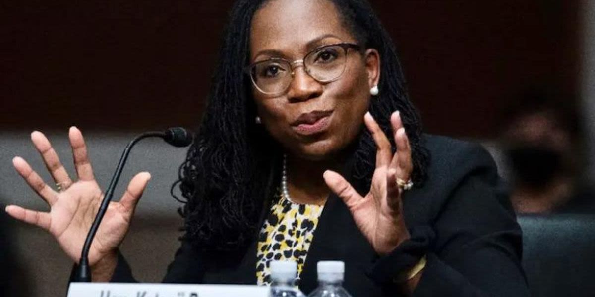 Ketanji Brown Jackson shames Supreme Court colleagues in 'absurd' bribery ruling dissent