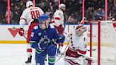 Elias Pettersson breaks 3rd-period tie, Canucks hold off Hurricanes 4-3