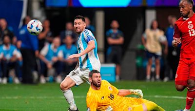 La Argentina de Messi comienza con el pie derecho su defensa de la corona en la Copa América