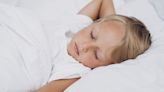 ¿Qué hacer para que mi hijo no se orine en la cama y pueda dormir bien?