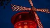 The accident marked the first time the Moulin Rouge's famous blades had fallen off