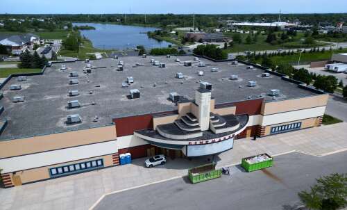 Round Lake Beach in talks to redevelop shuttered movie theater