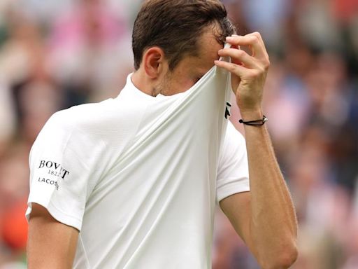 Ridículo despiste de Medvedev en la pista central de Wimbledon