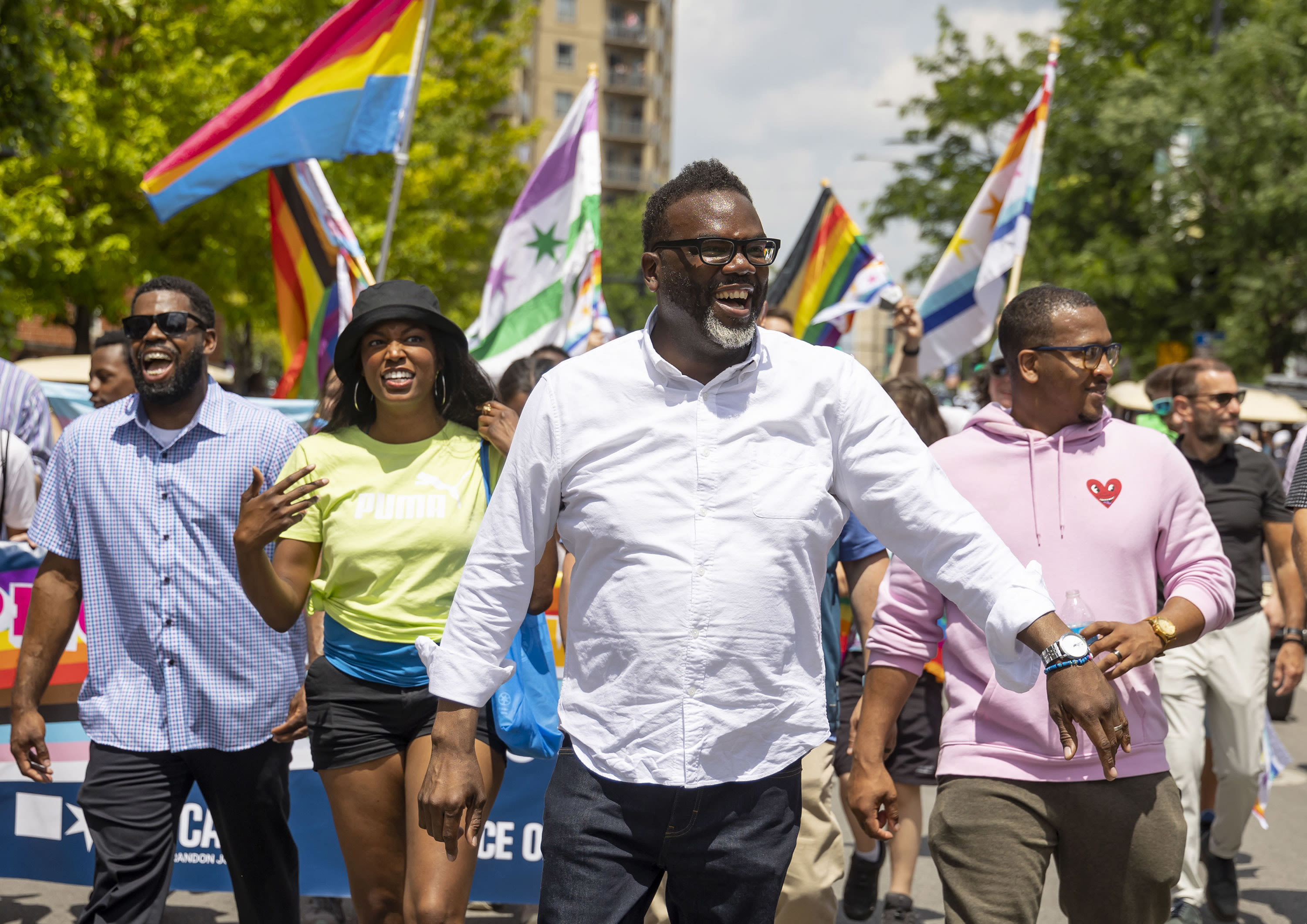 LGBTQ+ community members call on Mayor Brandon Johnson to rescind plan to scale back Chicago's Pride Parade
