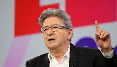 Jean-Luc Mélenchon se dit "bien évidemment" prêt à devenir Premier ministre