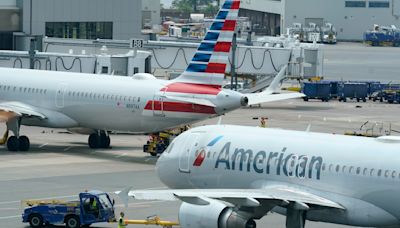 American Airlines flight attendants ratify contract that ends their threats to go on strike