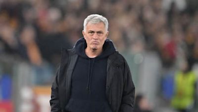 Napoli, nuovo allenatore già ‘annunciato’: c’è anche Mourinho