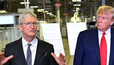 Trump called Tim Cook a 'very good businessman' and described a private meeting between the 2 when he was president