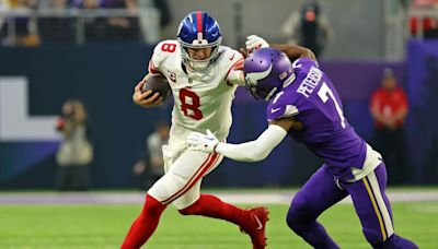 Should Giants Be Concerned About Jones' Camp Struggles?