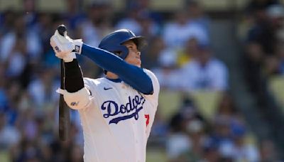 Ohtani hits 473-foot homer that clears bleachers at Dodger Stadium