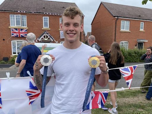 Hero's welcome home for Worcestershire's Olympic gold medalist