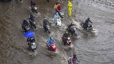 Gujarat Rains: Surat Witnesses Severe Waterlogging Amid Heavy Downpour, Police Issues Advisory