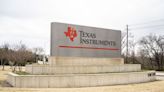 Texas Instruments Gives In-Line Forecast, Calming Downturn Fear