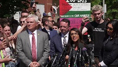 GOP congressmembers visit GW encampment, say DC should crack down on pro-Palestinian demonstration