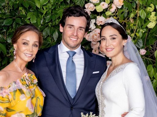 La emoción de Isabel Preysler en la boda de su hija Tamara