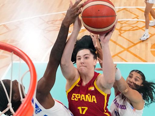 How did Megan Gustafson end up playing for Spain? Here's the simple answer