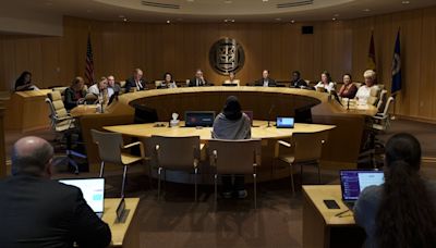 Students address University of Minnesota Board of Regents