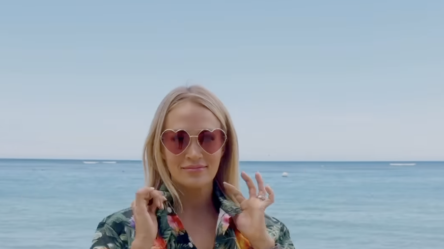 We're Obsessed with Carrie Underwood's Chicken-Themed Hawaiian Shirt