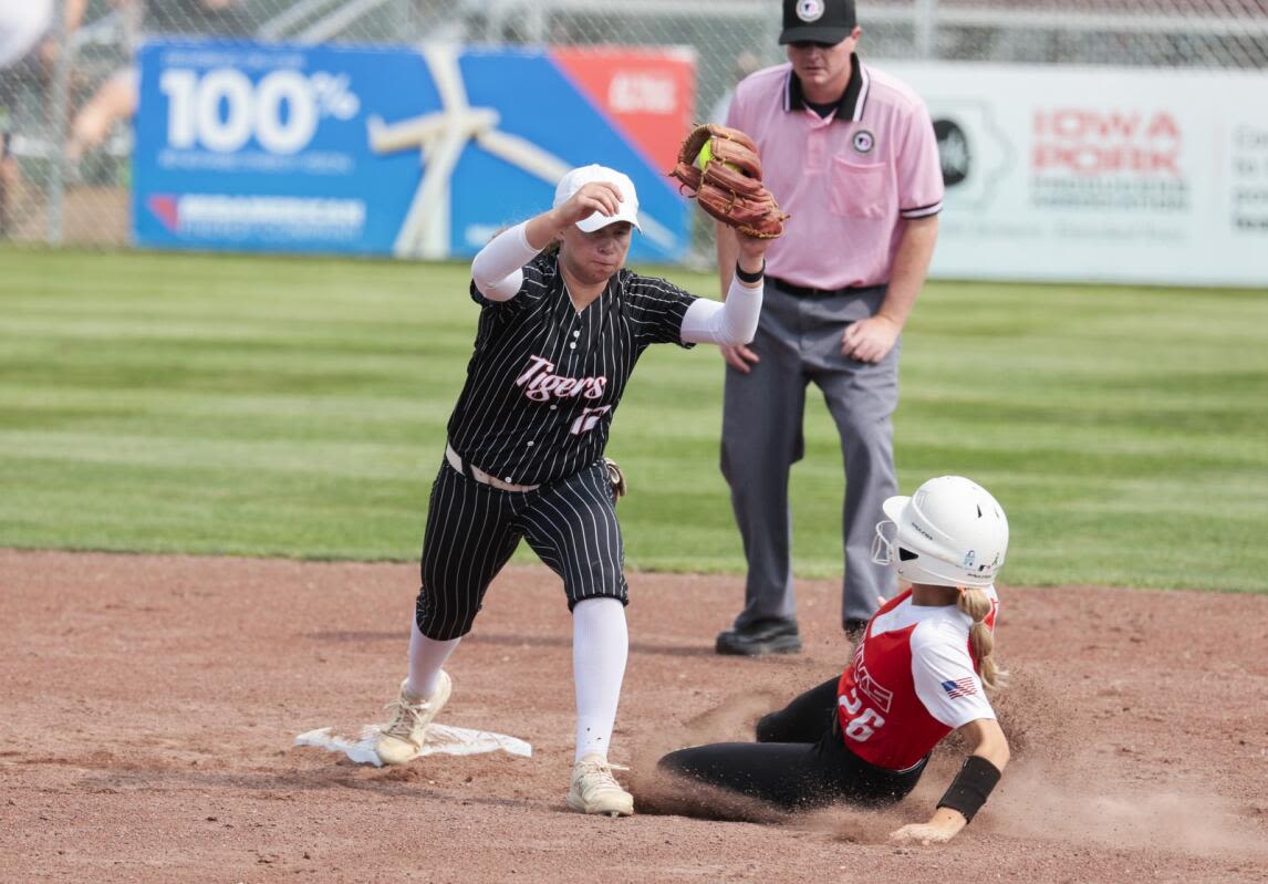 Photos: Prairie vs. Valley in Class 5A state softball quarterfinals