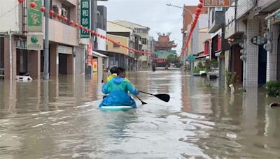 台南新營區"後鎮排水"潰堤 鹽水區淹成汪洋