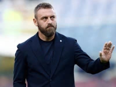 La Roma mantendrá a De Rossi como entrenador más allá de esta temporada