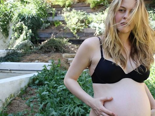 Alicia Silverstone shares sweet pregnancy throwback snaps
