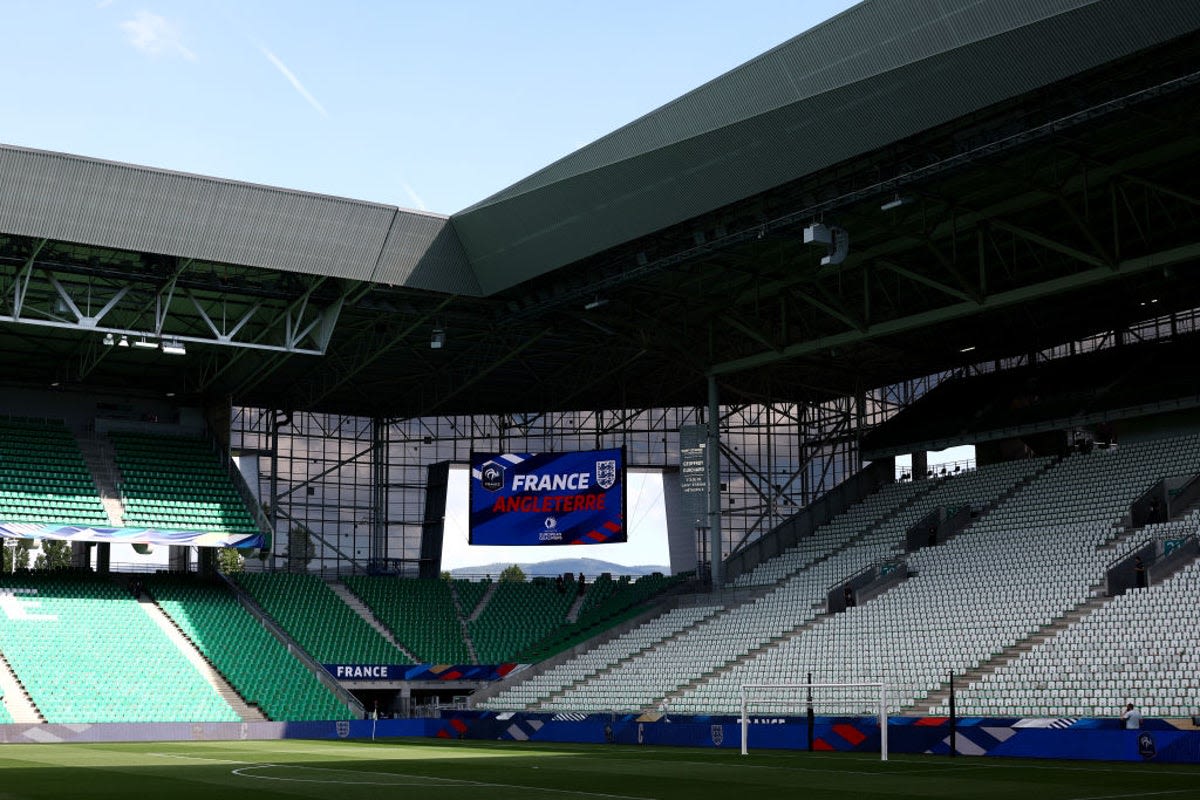 France vs England LIVE: Lionesses team news and line-ups ahead of vital Euro 2025 qualifier