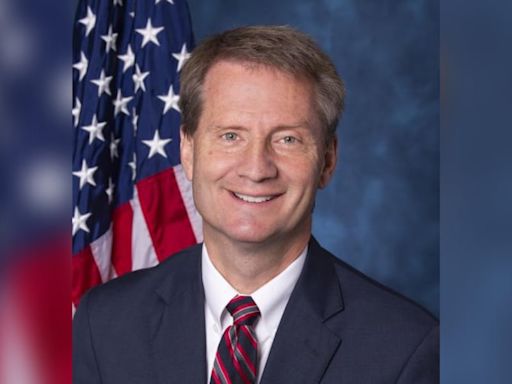 With front and center seat to Washington scuffle, Congressman Burchett says it’s “what sells”