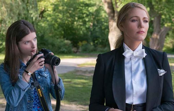 SDCC 2024: Paul Feig Reveals Inspiration for A Simple Favor 2