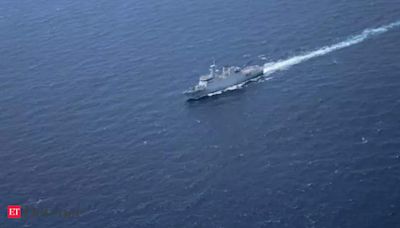 Chinese vessels maintain presence in East China Sea near disputed Senkaku islands for record 158 days
