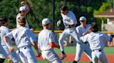 Los Gatos edges Los Altos in a walk-off to keep league title hopes alive