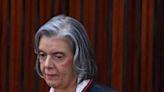 Nueva presidenta del tribunal electoral brasileño dice que combatirá mentiras digitales