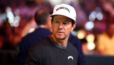 Mark Wahlberg hilariously welcomes Drake Maye to New England