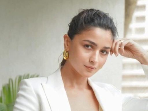Alia Bhatt Was First Choice For Munjya? Director REVEALS 'The Conflict Was That She...' - News18