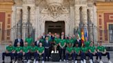 El presidente de la Junta de Andalucía recibe a los campeones de la Champions