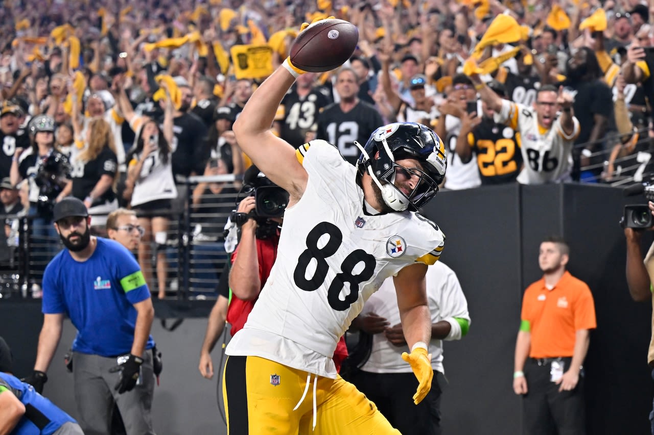 Pat Freiermuth Q&A: Steelers TE on Wilson and Fields, Arthur Smith, and much more