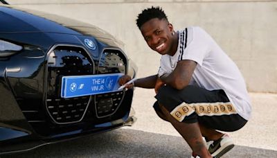 Los coches de Vinicius Jr., el futbolista de Brasil y el Real Madrid