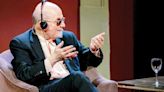 Salman Rushdie presenta su más reciente novela ‘Cuchillo’