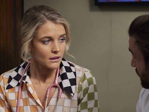 Home and Away's Bree Cameron to break down over Remi Carter split