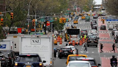 Nueva York aprueba plan de cobro a autos que circulen por Manhattan