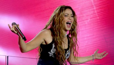 Shakira Takes Over Times Square With Free Pop-Up Show to Celebrate New Album