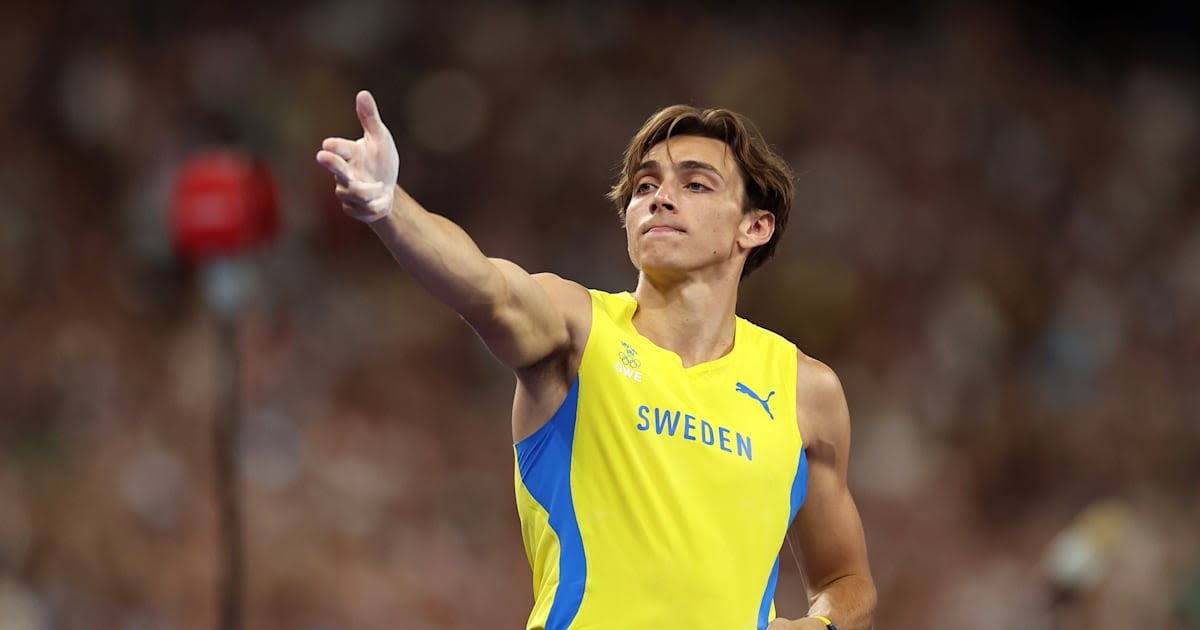 Mondo Duplantis claims incredible pole vault gold and breaks own world record
