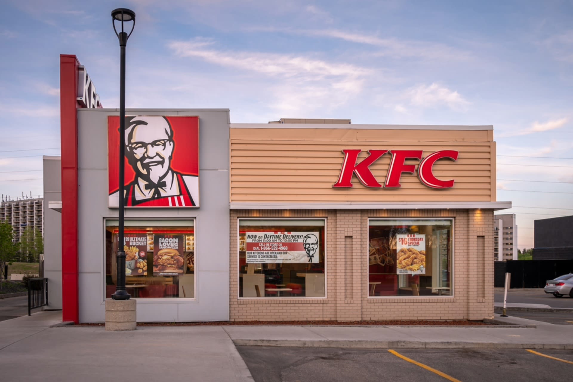 KFC announces push toward new packaging model that could change how we consume fast food: 'We have to address these serious issues'