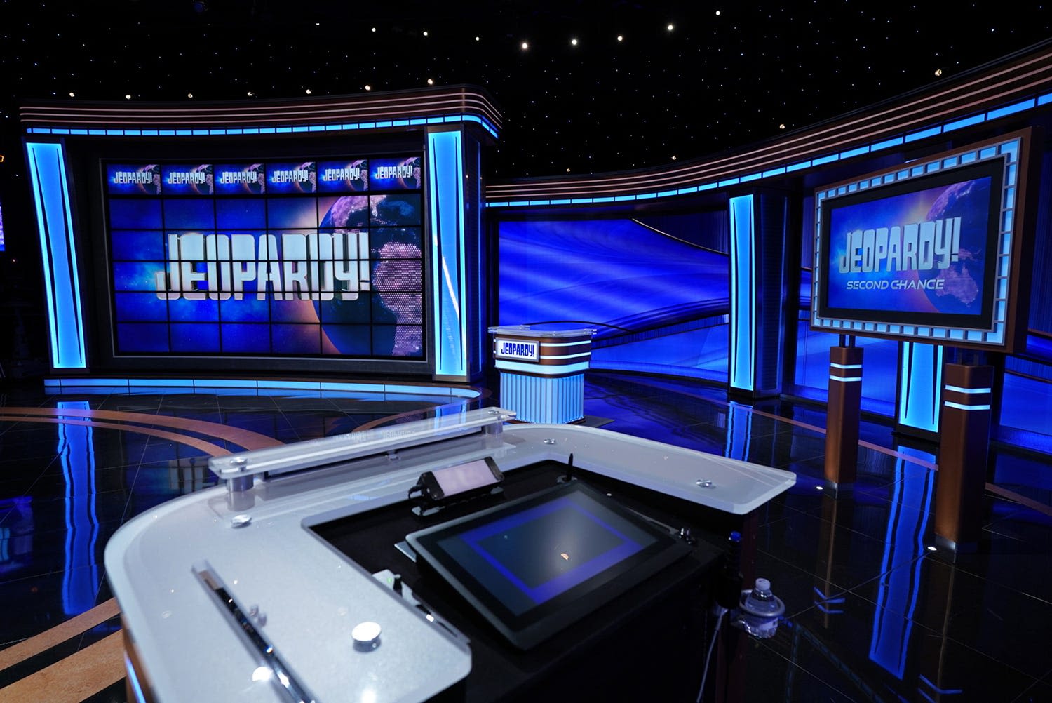 What is... the Florida Times-Union on Jeopardy!? Newspaper headline in game show clue