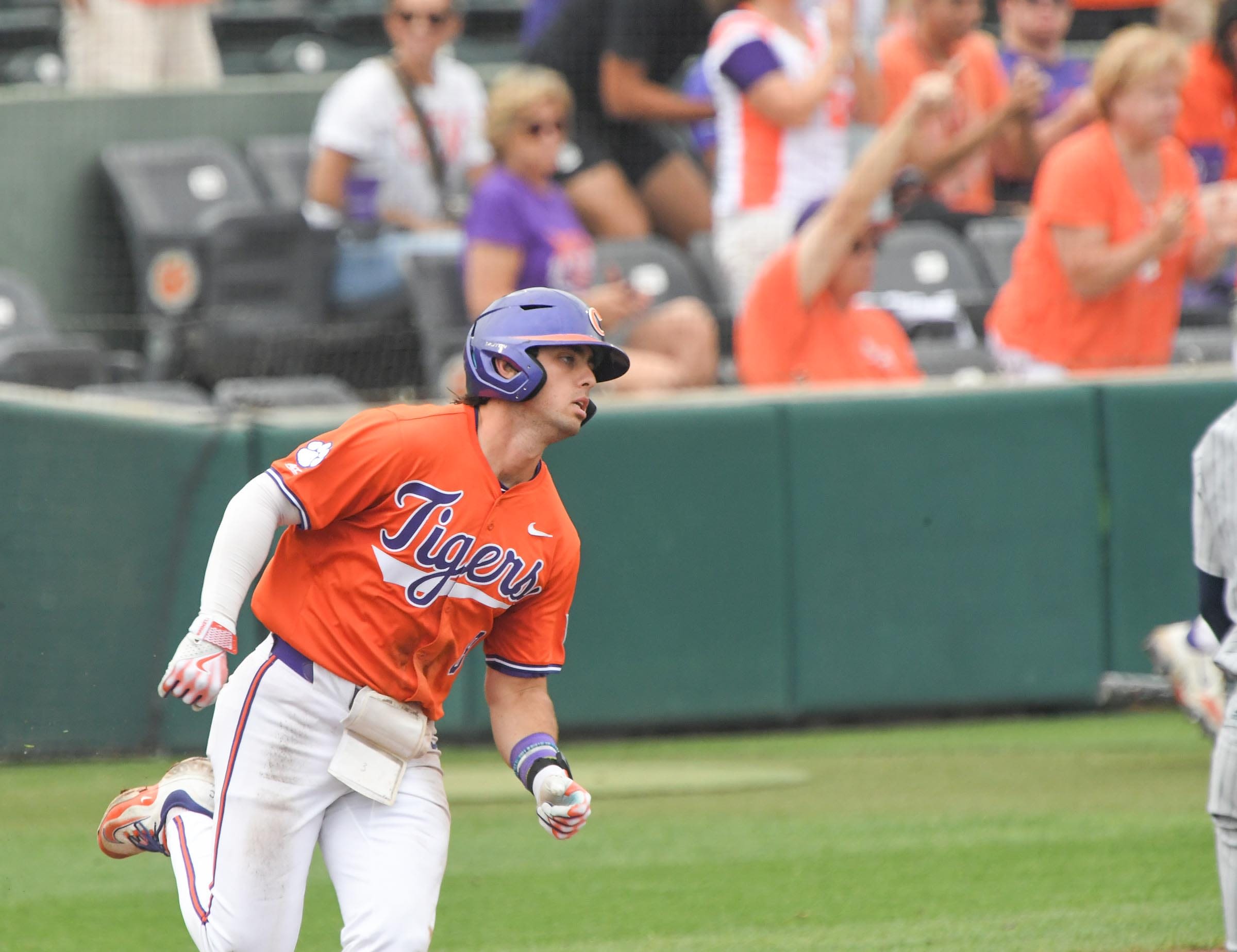 Blake Wright has career day but No. 4 Clemson falls in Game 2 of doubleheader