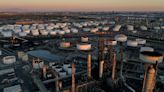 Oil drops on worries about demand, slowing US economy
