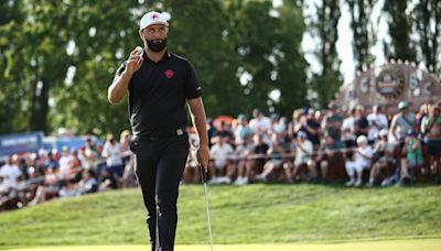 Jon Rahm (finally) wins on LIV Golf, tops teammate Tyrrell Hatton by a shot